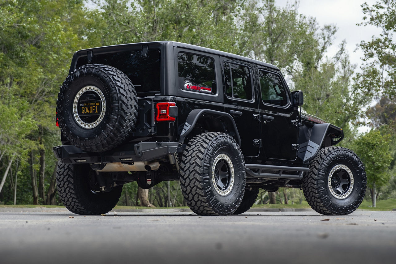 2021 Jeep Wrangler - KMC VI BEADLOCK - Black | KMC Wheels